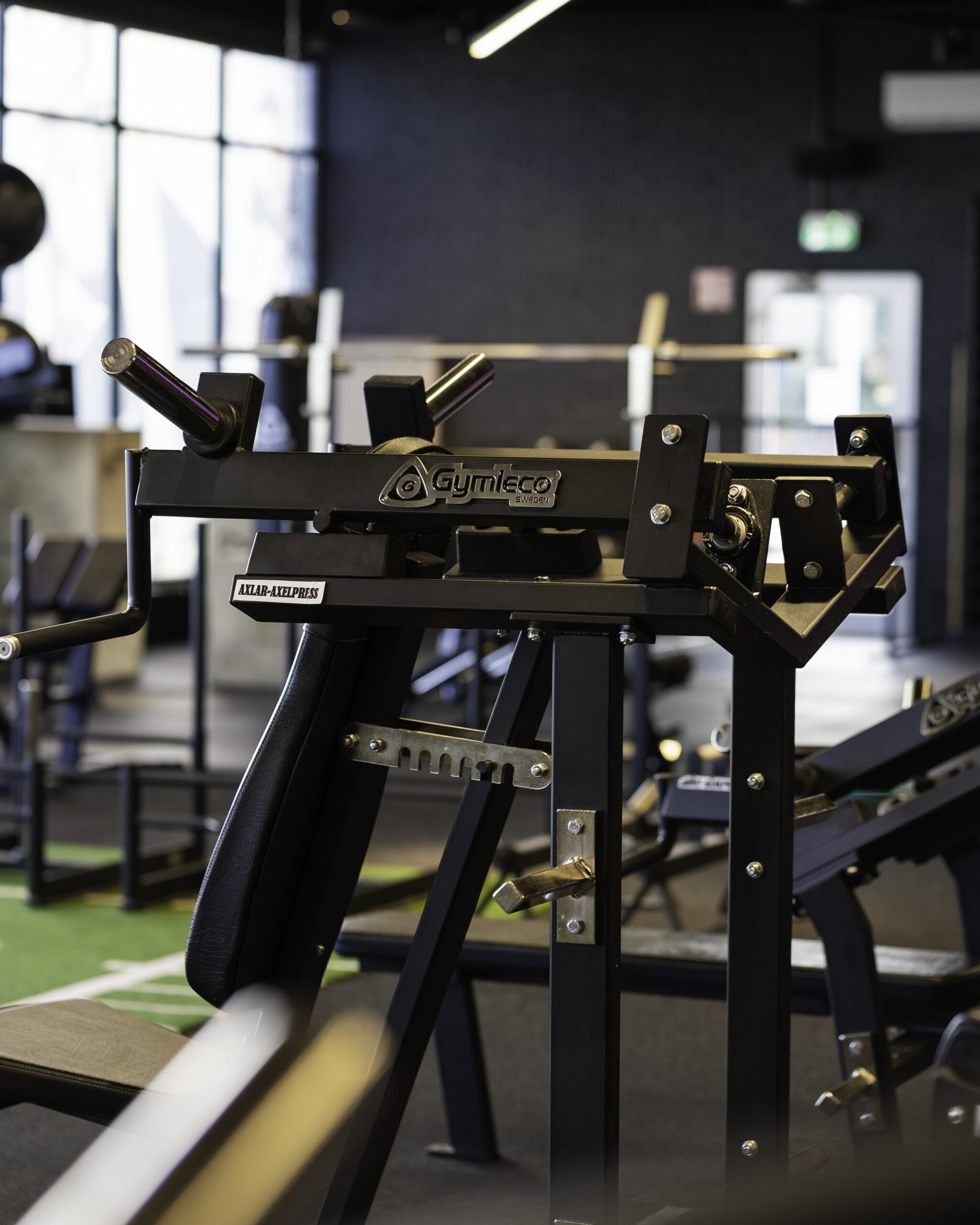 gymleco-030-shoulder-press-nahaufnahme
